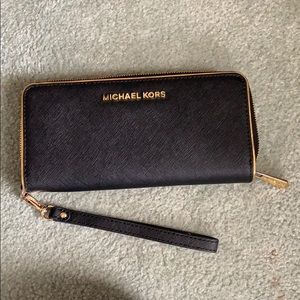 MK wallet